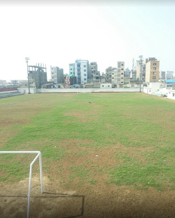 EmergePAK's tweet photo. Nawaz Sharif Football Stadium, Karachi West, Pakistan
Renovated under PML N District Chirman Asif Khan https://t.co/SyCuMns9iM