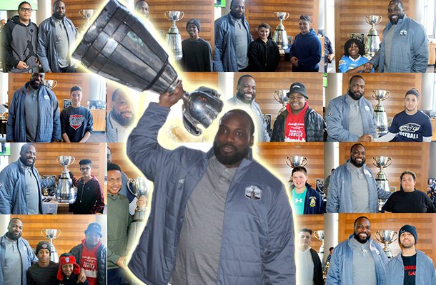 MTWildcats's tweet photo. Hey @TorontoArgos!... @Deanejmi64 & @MattBlack39!!! U just sold some tickets! #UWISE @MTWildcats @CFL @ovflontario https://t.co/ja0inV6hy0
