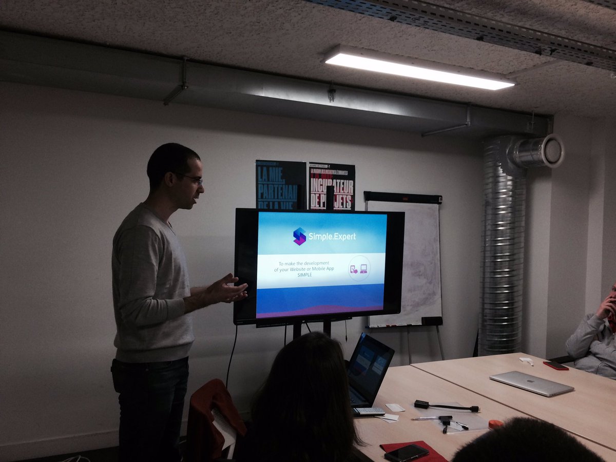 Melanolo's tweet photo. No breakwith @yQteam @Simple_Expert @doinnco @DFON @daphnipolis @360CP @partechventures @Paris_and_Co @InvestinParis Good job #StartBizParis https://t.co/rBgLNO4El8