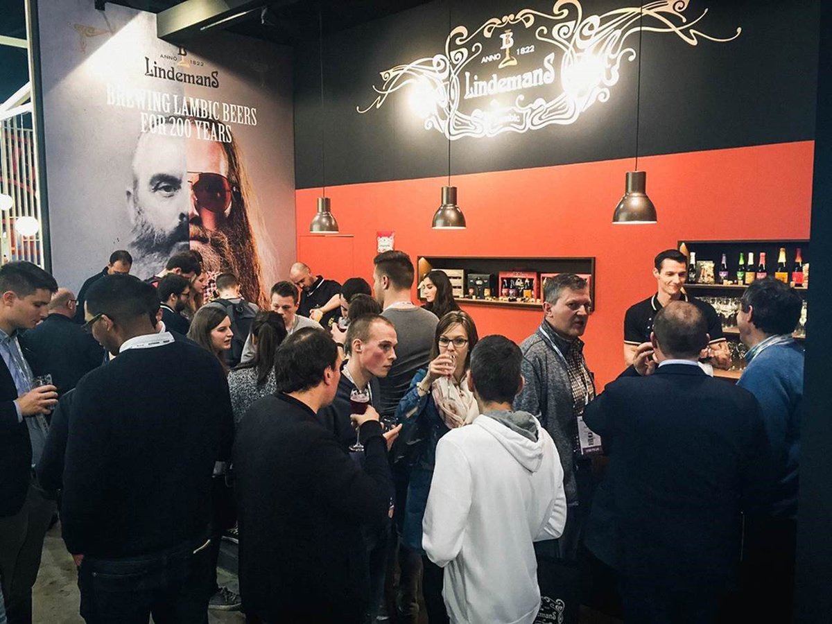 LindemansBeers's tweet photo. Having a great time here at Marche-en-Famenne! See you next year at the expo? #horecatel2017 #lindemix https://t.co/Wun2vWIx0C