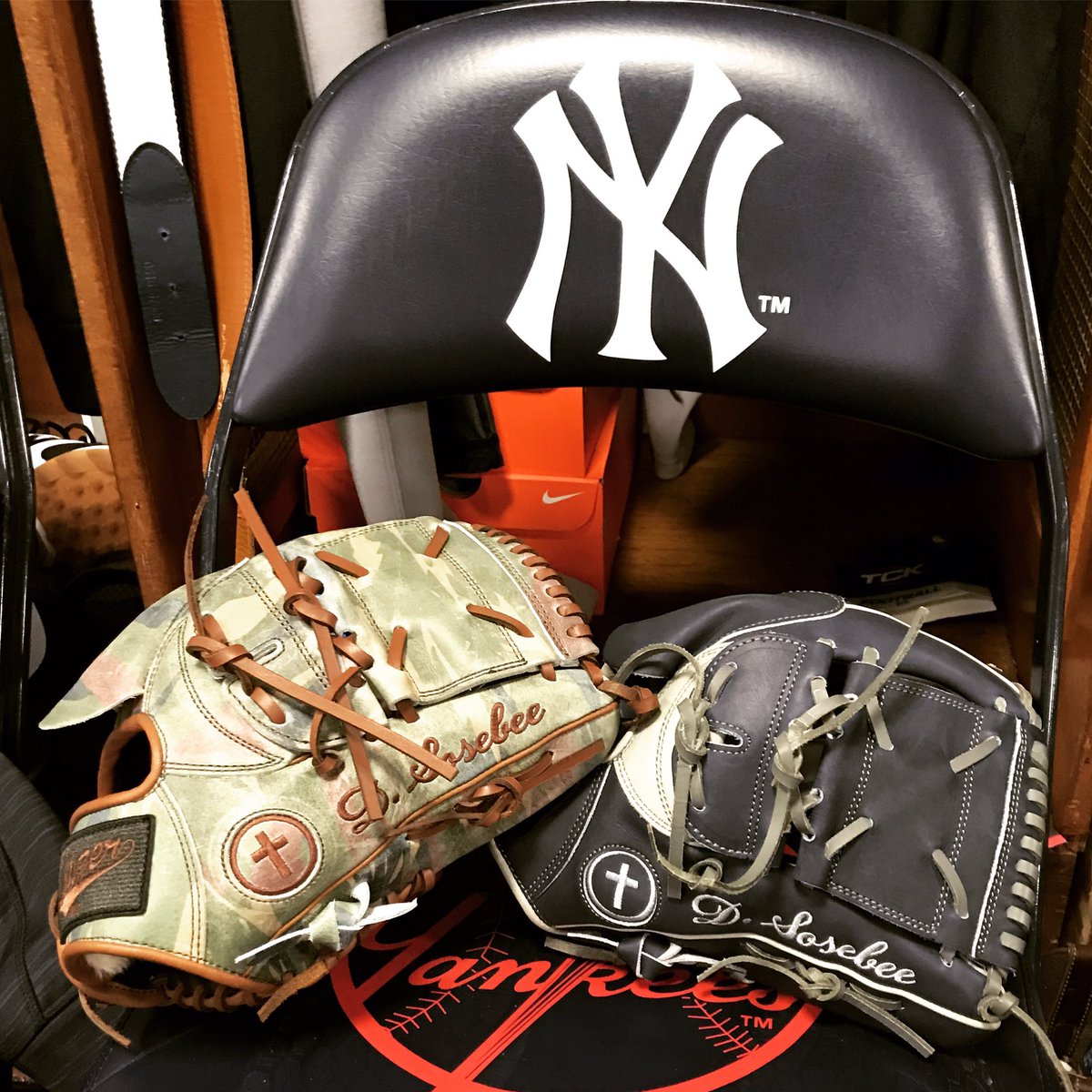 Big thanks to @lazerprobsball and @JAlexanderSE for the leather this season!