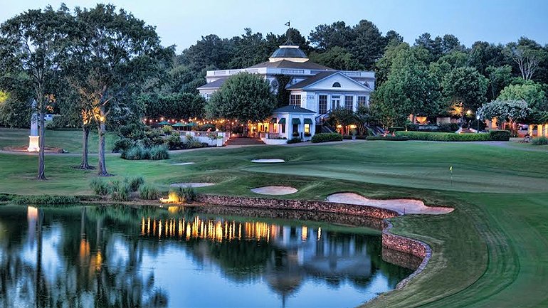 USGA's tweet photo. Two-time USGA host @OldWaverlyGC has been named the host site of the 2019 #USWomensAm. https://t.co/T9V28cLhiq https://t.co/BJbttd9mNt