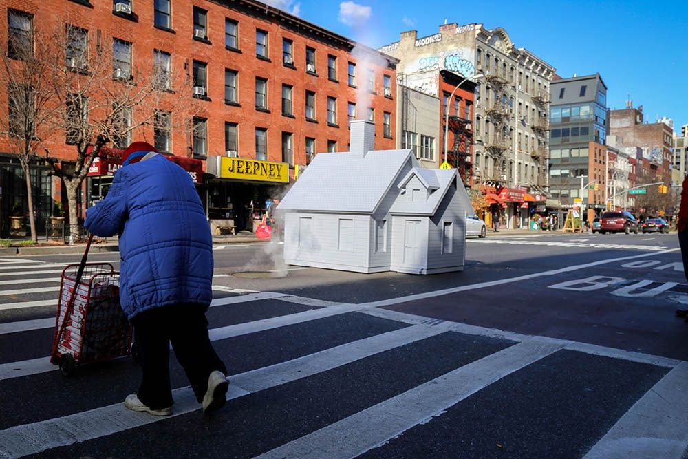 Smökers is a cabin that temporarily beautifies Manhattan’s steam pipes. buff.ly/2nhbxyT
