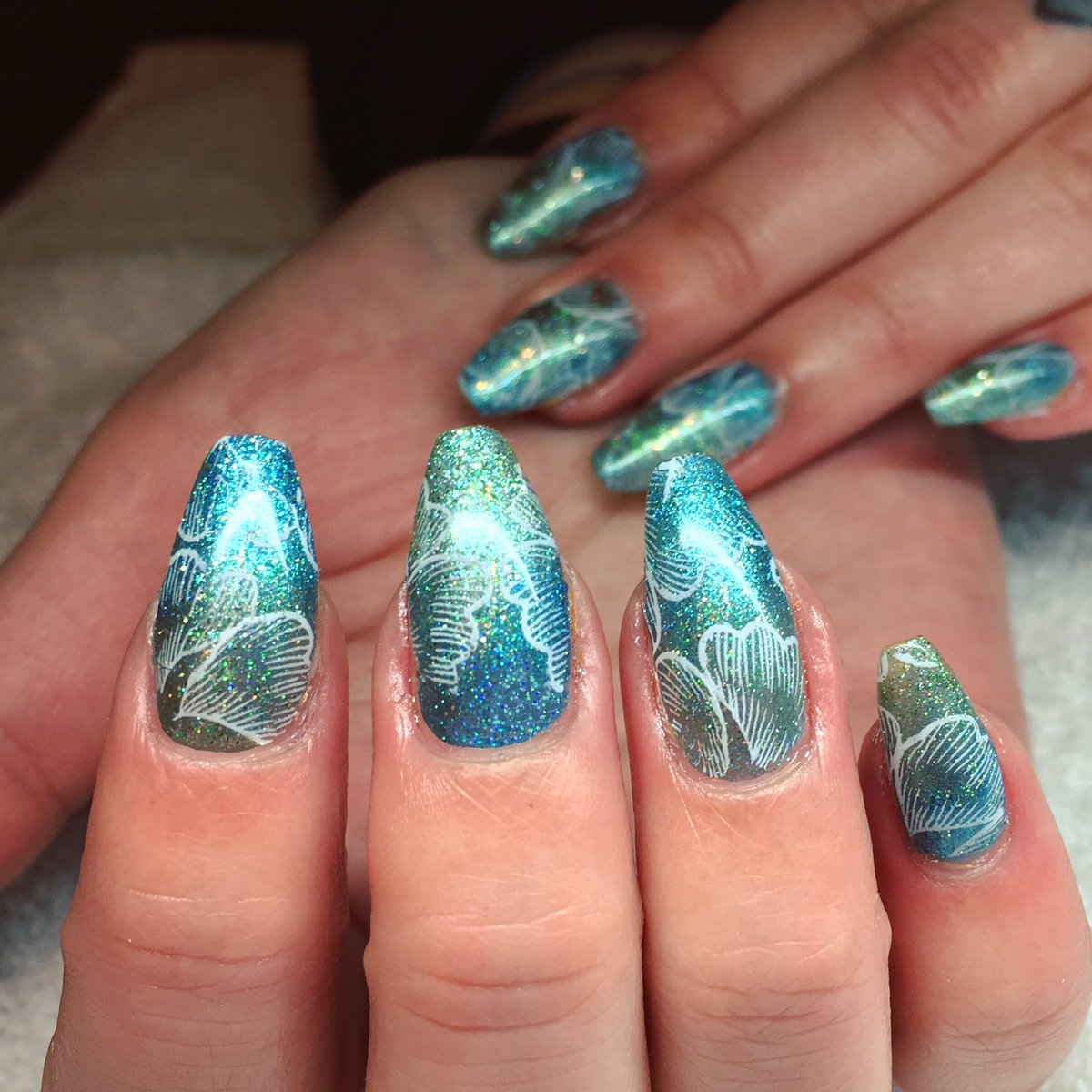 #CNDShellac #hotski #lecente #glimente #envy #oracle #yourslovesfee #jensnails <a href="/lovelecente/">Lecenté™</a> <a href="/YoursCosmetics/">Yours Cosmetics</a> <a href="/Fee_Wallace/">Fee Wallace</a> @SamanthaSweet