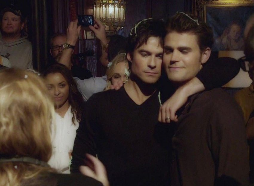 Somerhalder_FR's tweet photo. 💔😭 #tvdforever https://t.co/zxy2Culi2L
