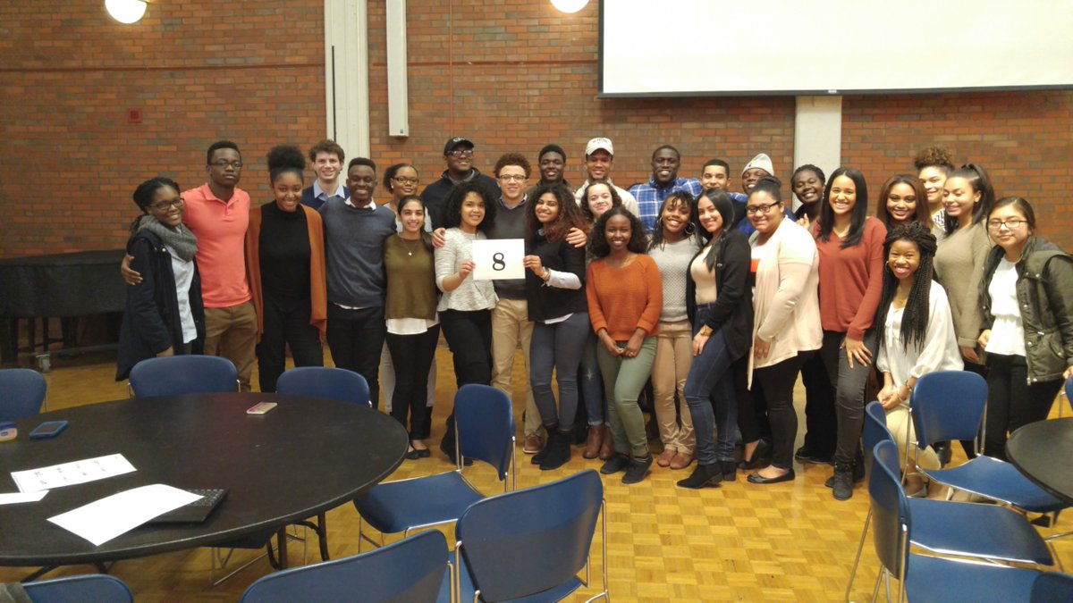 PCcareers's tweet photo. Join students from The Peer Mentor Program and Horizons Program at the #FriarSpringExpo in 8 days! @FriarDiversity https://t.co/f6x9p0Gprl