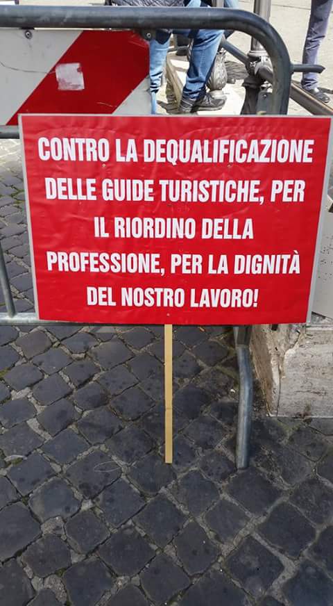 MGNapolitano's tweet photo. #guidalocale patrimonio nazionale #localguidepride https://t.co/qLGNJohlQu