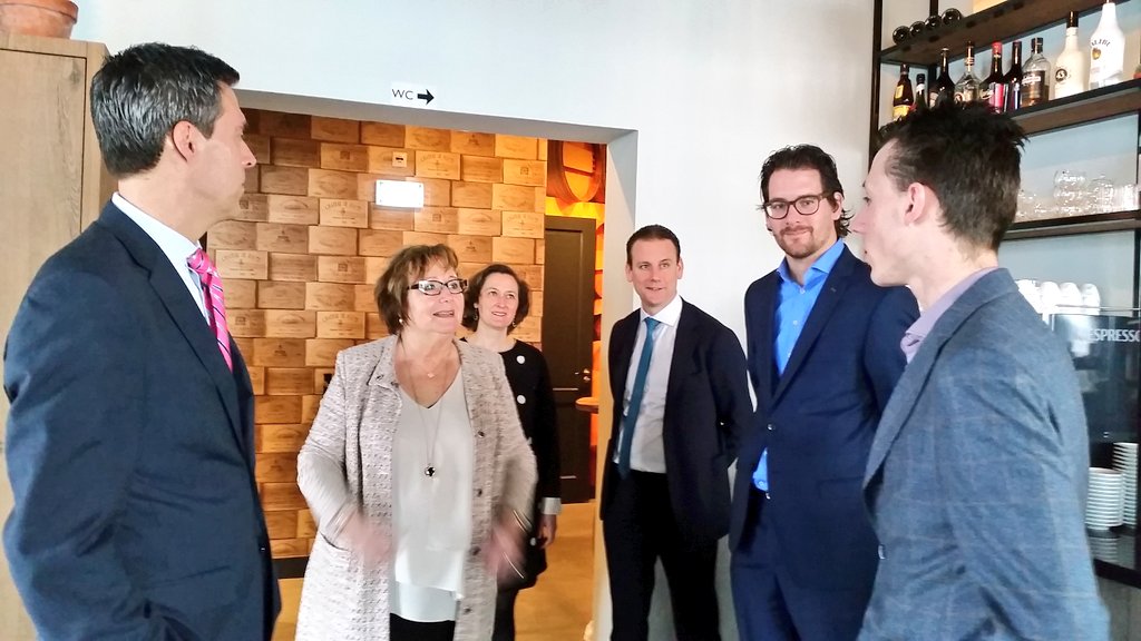 Jan Nathan Rozendaal tweet media