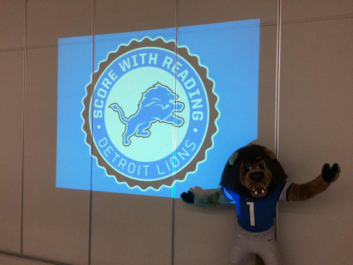 LionsYouthFB's tweet photo. March Is Reading Month @Lions school assembly highlights. 2 days, 4 assemblies #scorewithreading https://t.co/tUle9vei9S