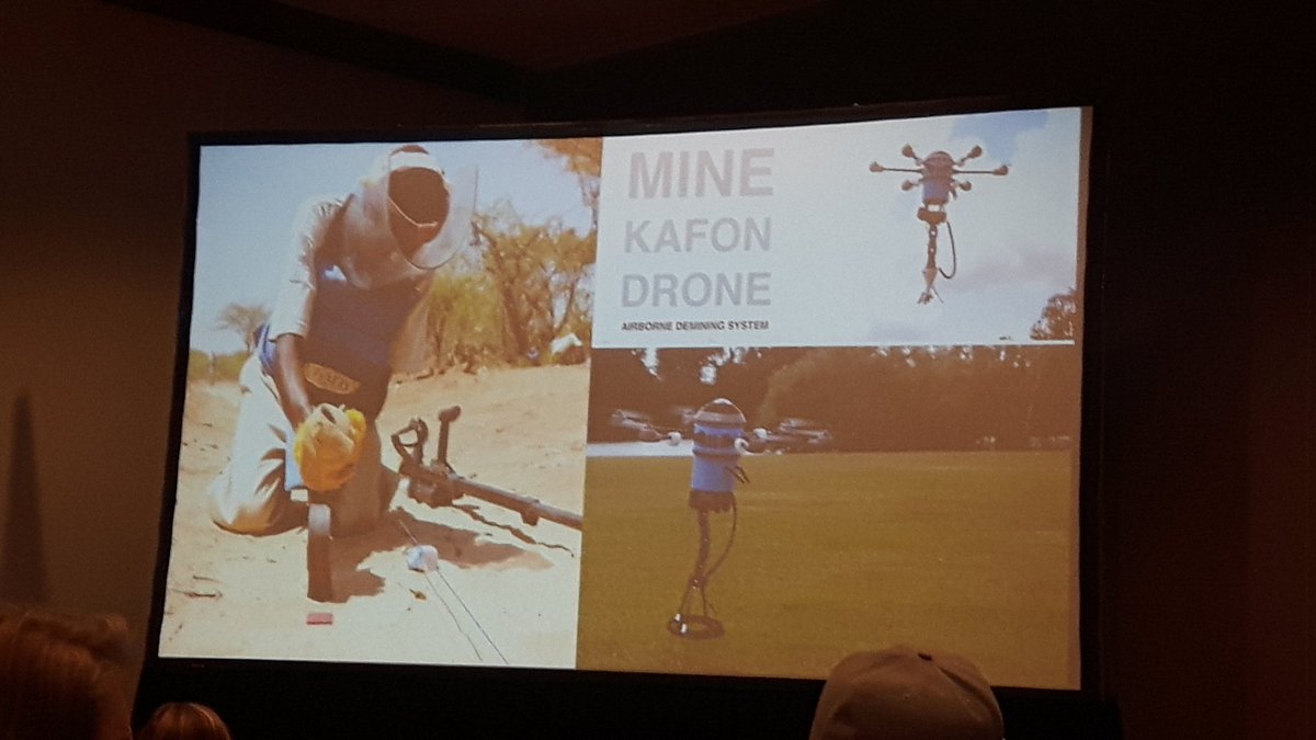 finnmyrstad's tweet photo. At #print4good on how 3D printers can be used for a wide variety of purposes from de-mining to health @ #SXSW https://t.co/hsNFwrmg4J
