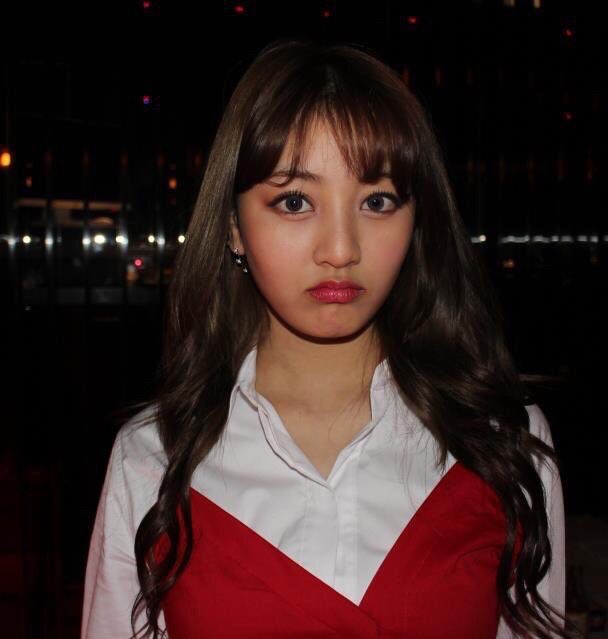 TWICENAYEON0915's tweet photo. えぇ〜！？ジヒョが活動1部休止？！びっくりした〜。最近、元気なかったしな〜……。早く膝治して、私達onceに笑顔をください。ゆっくり休んで早く元気になりますように👏👏💕💕💕💕💕💕💕💕💕💕💕💕💕💕 https://t.co/ffGYUF52n1
