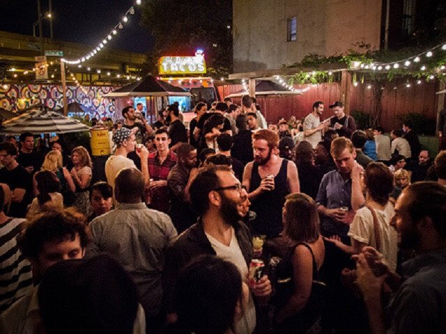 Get Ready For One Hell of a Bar Crawl 🚶🏽🍺 || Hitting Brooklyn April 15th || instagram.com/p/BRoAJuwBP5C/ #brooklyn #nyc #newyork