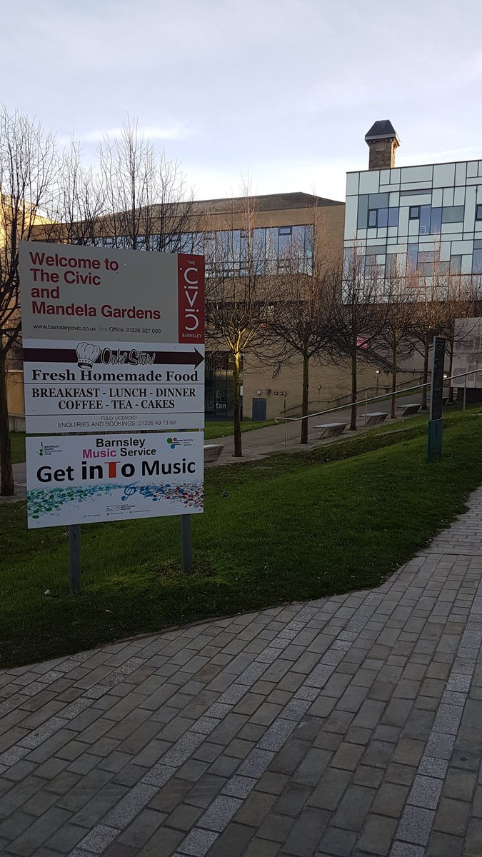 Barnsley Music Service's new sign. Now people know where they are!
#BarnsleyMusicService #TheCivic
