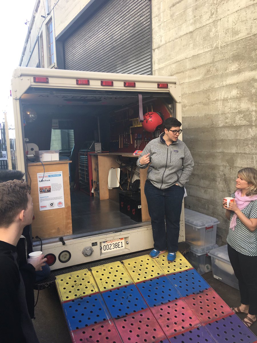 TeachersGuild's tweet photo. @spark truck is hitting the road! Wish them luck in their way to Texas!!! First  stop @IDEOU @ideo. Thank you @kkrummeck @EmJHavens https://t.co/bRRTrzxFji