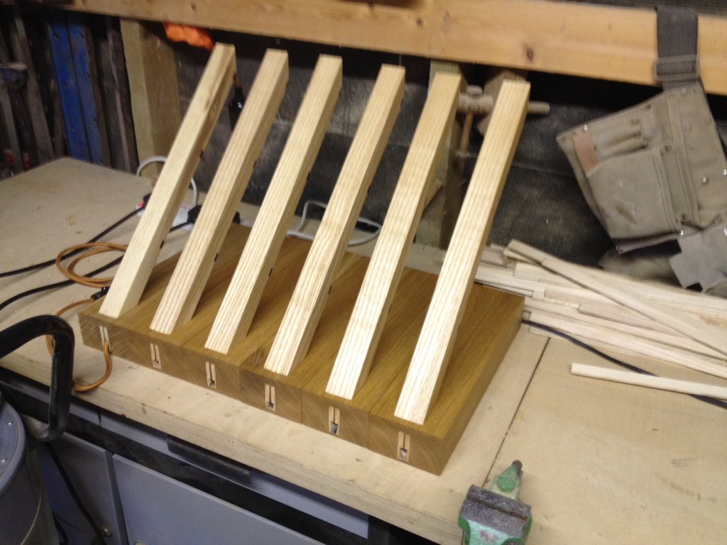 oakjoiners's tweet photo. That's that lot done onto the next design #lucentcrow #handcraftedlighting #designerlighting #joinery #carpentry #ash #oak https://t.co/R7B2cqfMrT