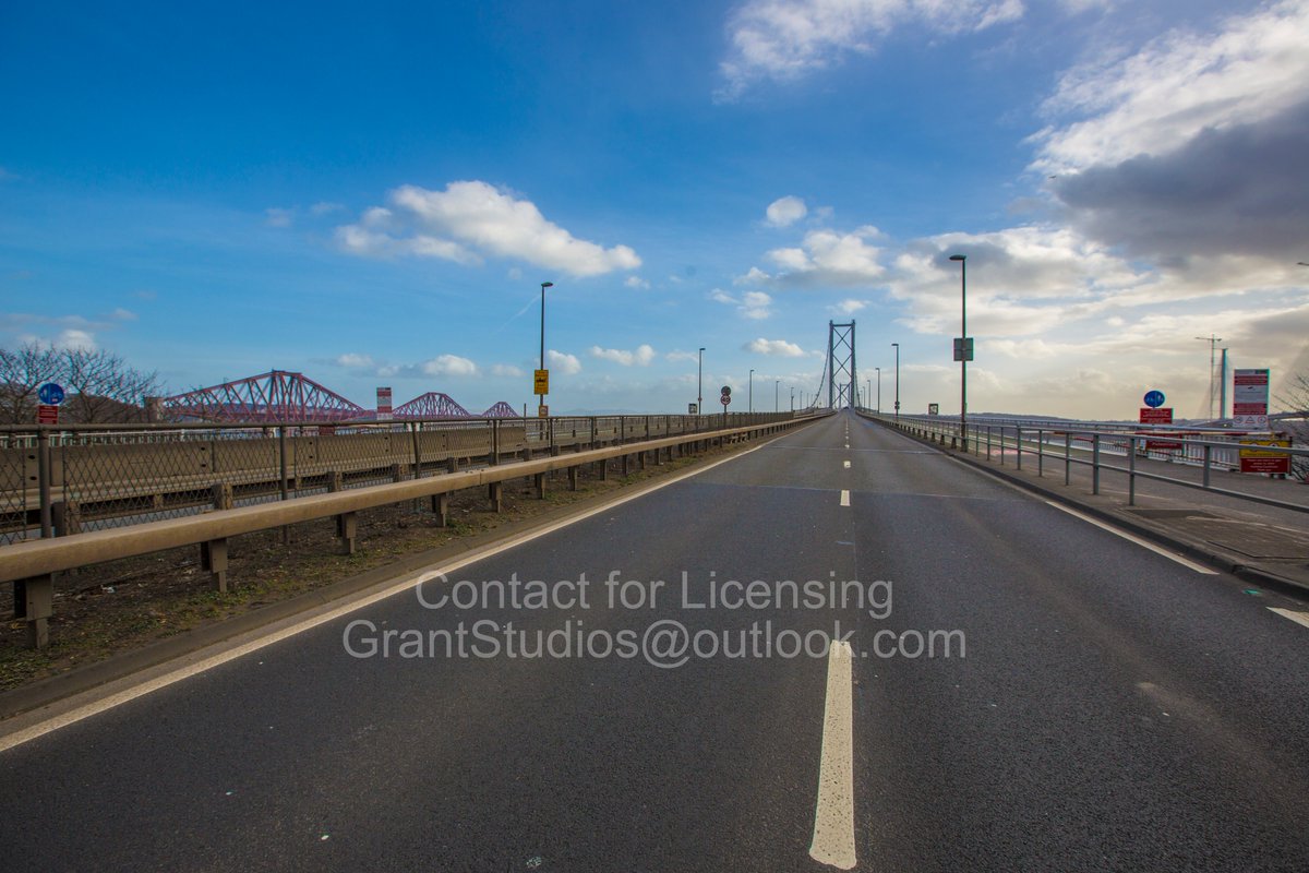 iamconnorgrant's tweet photo. @forthroadbridge How did this happen again?!?!?! https://t.co/VCsp7t3jjG