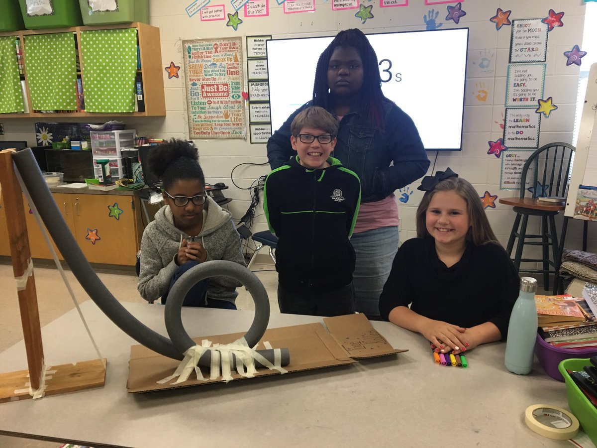 LKDavis5's tweet photo. Let the good times roll! Science in action #gcsk12 https://t.co/694Filynfv