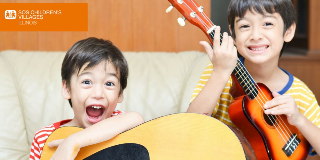 onefamillinois's tweet photo. #OurRockstars: They sacrifice, change their lives to care for 6 siblings 24/7. https://t.co/SJjbPk6LIH #NFCM2016 https://t.co/injVovDN8Y