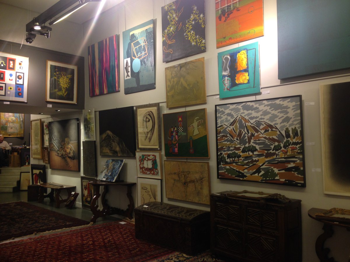 FernandoDuranFD's tweet photo. Hemos vuelto! así de bonita ha quedado nuestra sala de Conde de Aranda, visitamos de 10-14 y de 16:30 a 20:00 #aprilauction #subastadeabril https://t.co/JzT1an0fXB