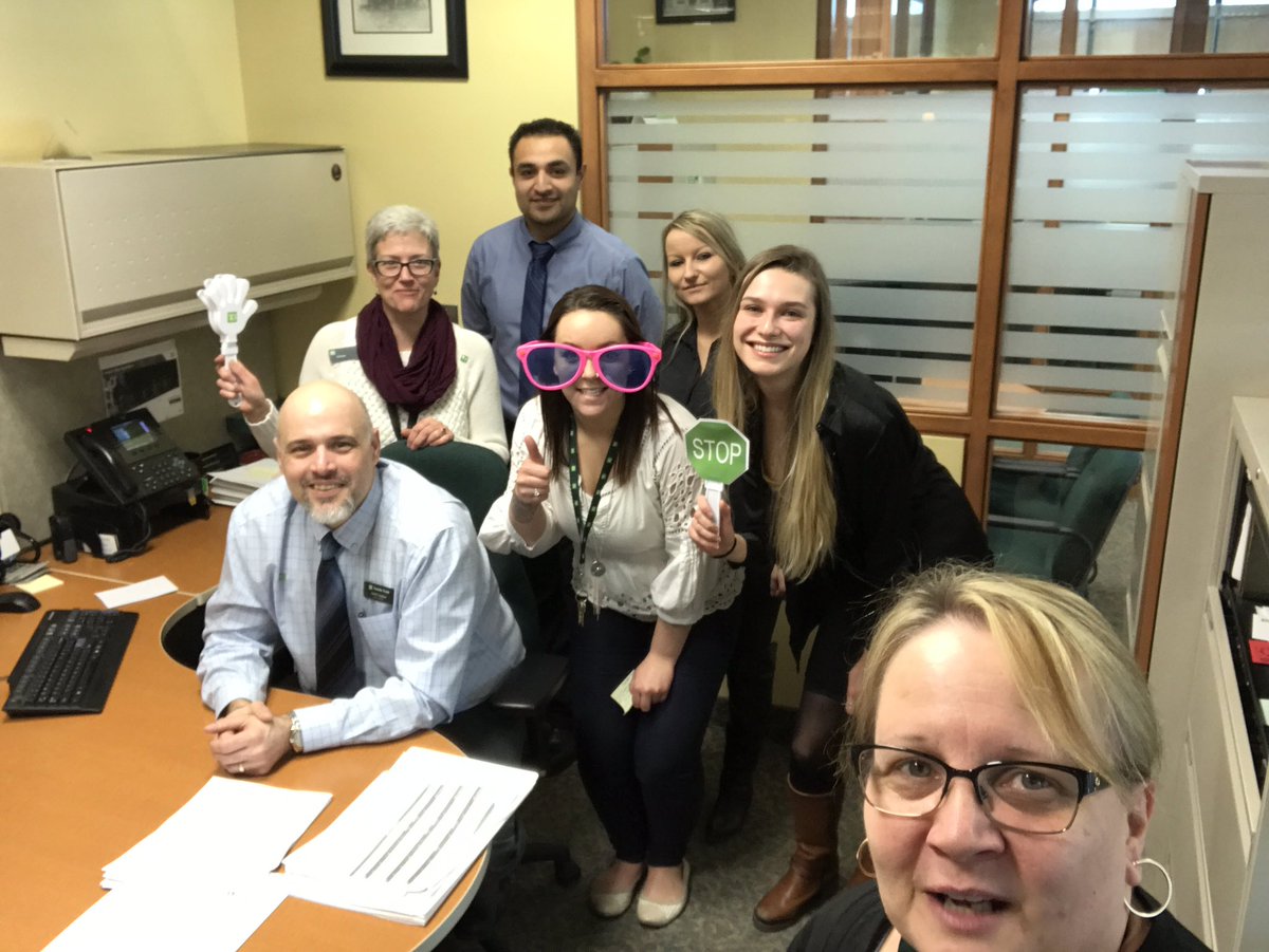 susantd8836's tweet photo. #HTWWW Our fearless Leader with a Top Box today! @BrianGervais_TD @ToddLinnen_TD @mcleanjodi_jodi @LagaceJason @miranda8836 https://t.co/mT0YZOvOic