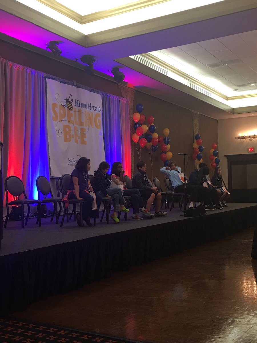 slarrieu's tweet photo. Round 6 w/ 8 spellers @MiamiHerald #BrowardCounty #spellingbee presented by @JacksonHealth @HoltzChildren @ScrippsBee @GeralynLunsfor1 https://t.co/n5yWihyZzJ