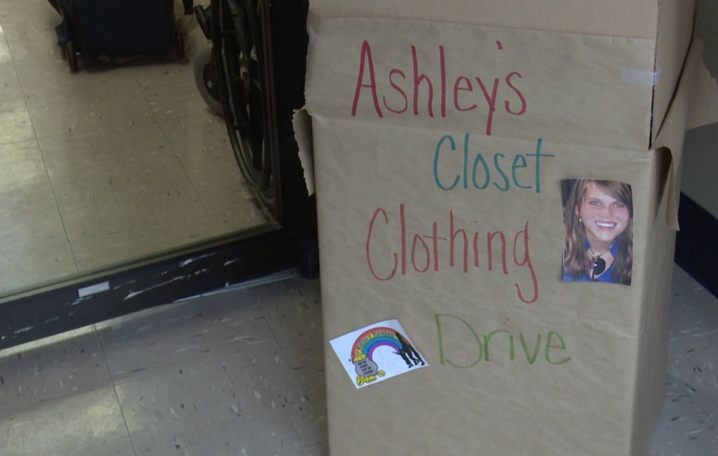 whnt's tweet photo. DeKalb Ambulance Service is collecting clothes in honor of Ashley Scott https://t.co/DIAJyTCQHW https://t.co/FgSp0ofmp0
