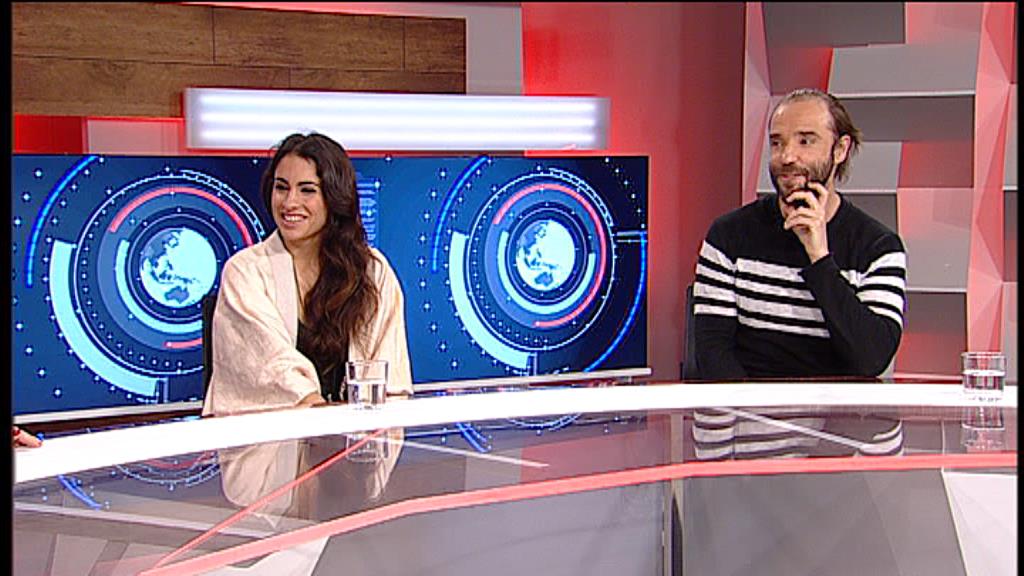 ▶️BIDEOA @ahoz_aho: <a href="/LeilaTheNuit/">Leila TheNuit</a> taldea zuzenean, #ahozaho saioan eitb.eus/eu/telebista/p… <a href="/MeriLing1/">ilaski serrano🌸</a> <a href="/ikerlauroba/">iker Lauroba</a> <a href="/FaribaSheikhan/">Fariba Sheikhan</a>