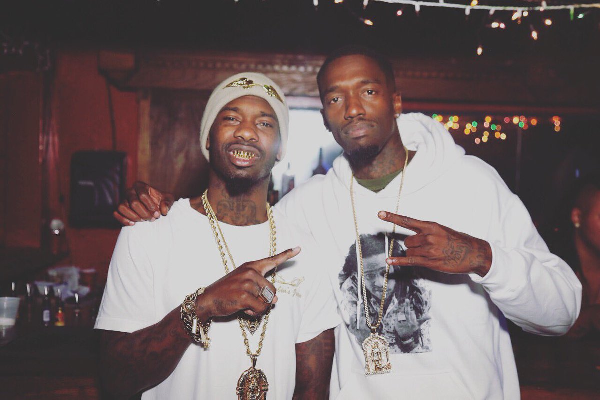 1HOTMUZIK's tweet image. Year of the real niggas 😎💪🏾🤘🏾🔥 @kolyon #KolyonEnt #LostKey