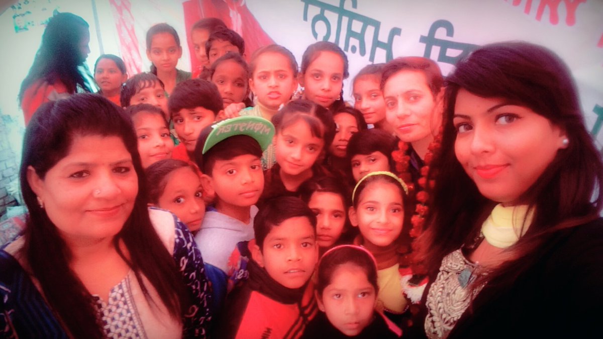 SimranSam11's tweet image. Save girl child # kids love