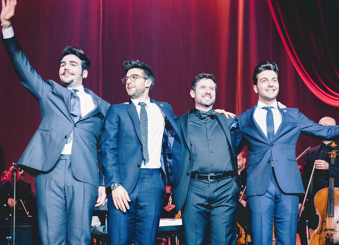 ilvolo's tweet photo. #NotteMagicaTour in #pic: watch some pics about #Washington and #Mashantucket. Post yours with #nottemagicatour. 👉 https://t.co/CyUgJ96IB5 https://t.co/cfvwkWWeSh