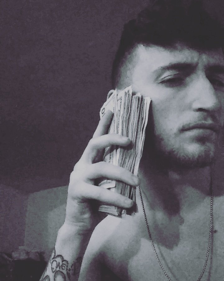 djpb_'s tweet photo. Fuck em we ball!! https://t.co/oWi3FWCJqi