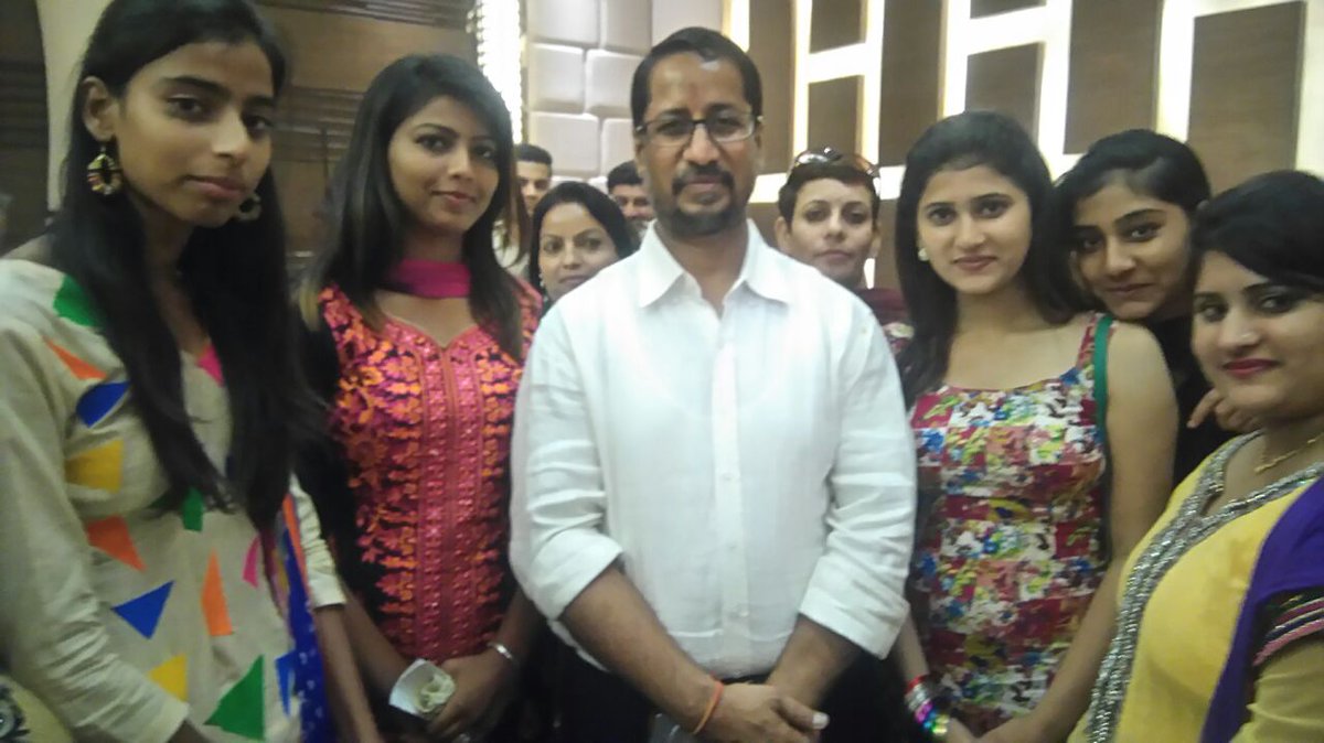 SimranSam11's tweet image. Nari Shakti North BJP #@bjpaniljoshi