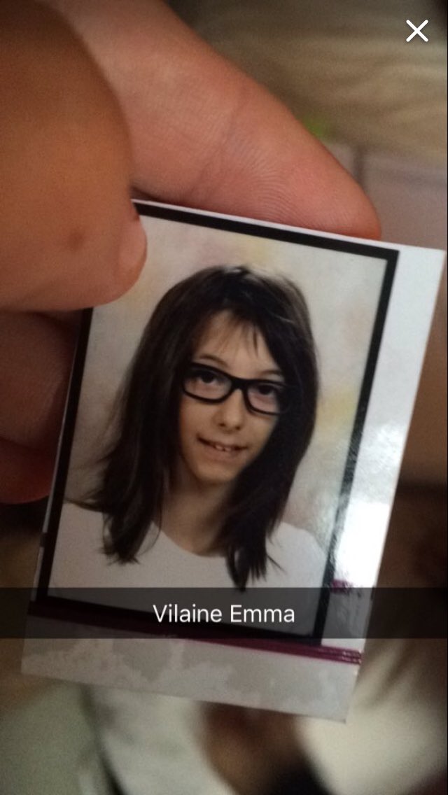 PostBadChartier's tweet photo. Alors @EmmaHuetxx des explications ? https://t.co/FzULI6OjtH