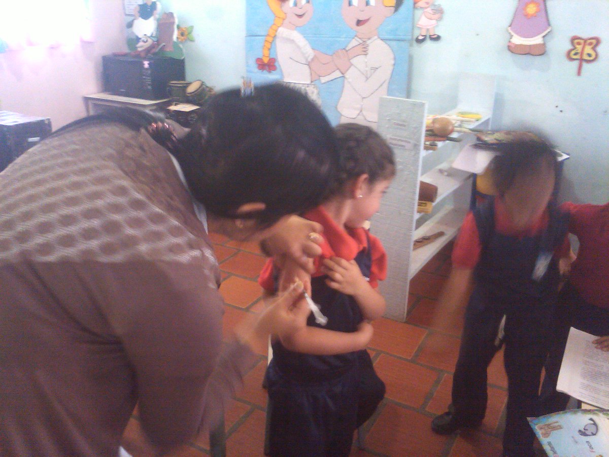 Jornada de vacunación a niños y niñas de Etapa Inicial.
recaudoscraj@yahoo.com   <a href="/CLIFPJauregui/">CLIFPMV Jáuregui</a>