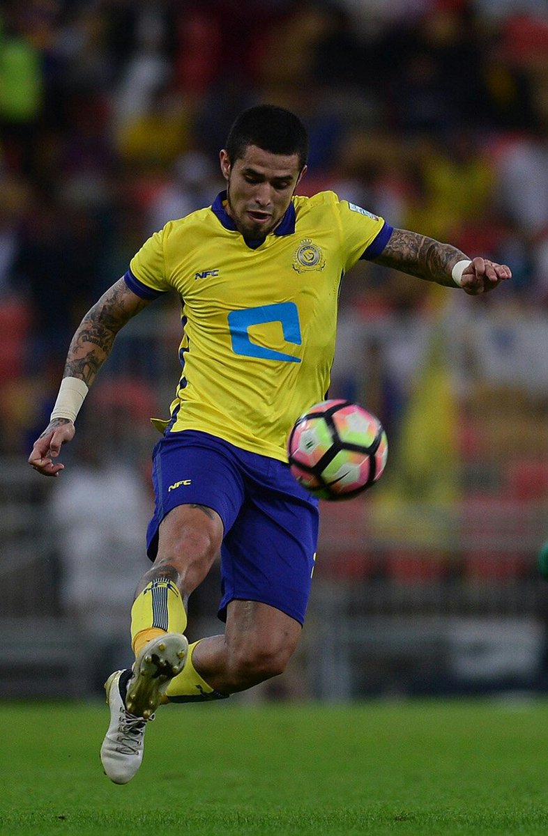 PABLOLEYESG's tweet photo. #ArabiaSaudita #ProfessionalLeague #AlNasrrRiyadah con Victor Ayala @Victorayala88 desde los 63', derrotó de visita 1-0 a #AlRed https://t.co/ka1RlHgZsN