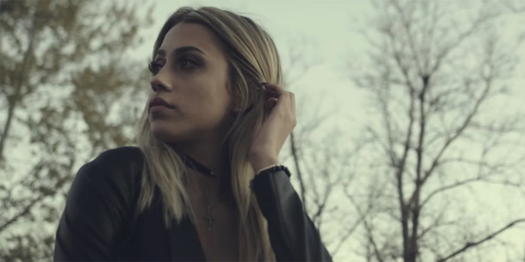 Song of the Day: #FebruaryCxld (fka Milli Millz) releases the <a href="/SamuelOlaechea/">Samuel Olaechea</a>-directed #StreetGospel ⚡️ hiphopcanada.com/2017/03/song-o… <a href="/MilliMOET/">FebruaryCxld</a> 🔥