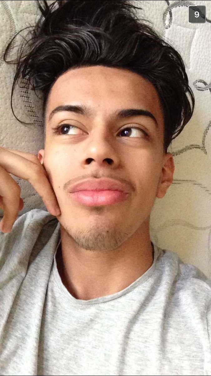 _chrismex_'s tweet photo. Missing my long hair man https://t.co/m7cP8ytkAJ
