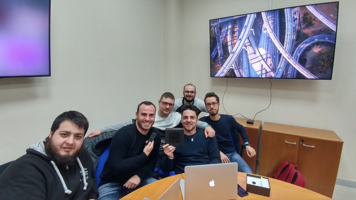 MicheleDiCapua's tweet photo. A brand new challenge. Design and develop for the tvOS... A ready to go group. #iOSFoundation #UniParthenope. https://t.co/2VBpusinuA