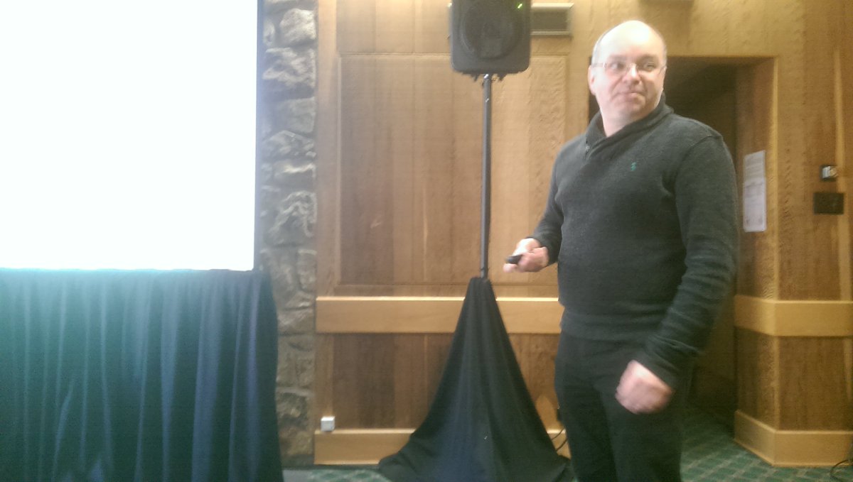 NorwichRust's tweet photo. Phil Tanguay on Cronartium ribicola the causal agent of White Pine blister rust. #FGCRust17 #Fungal17 https://t.co/RrQdlMOdNT