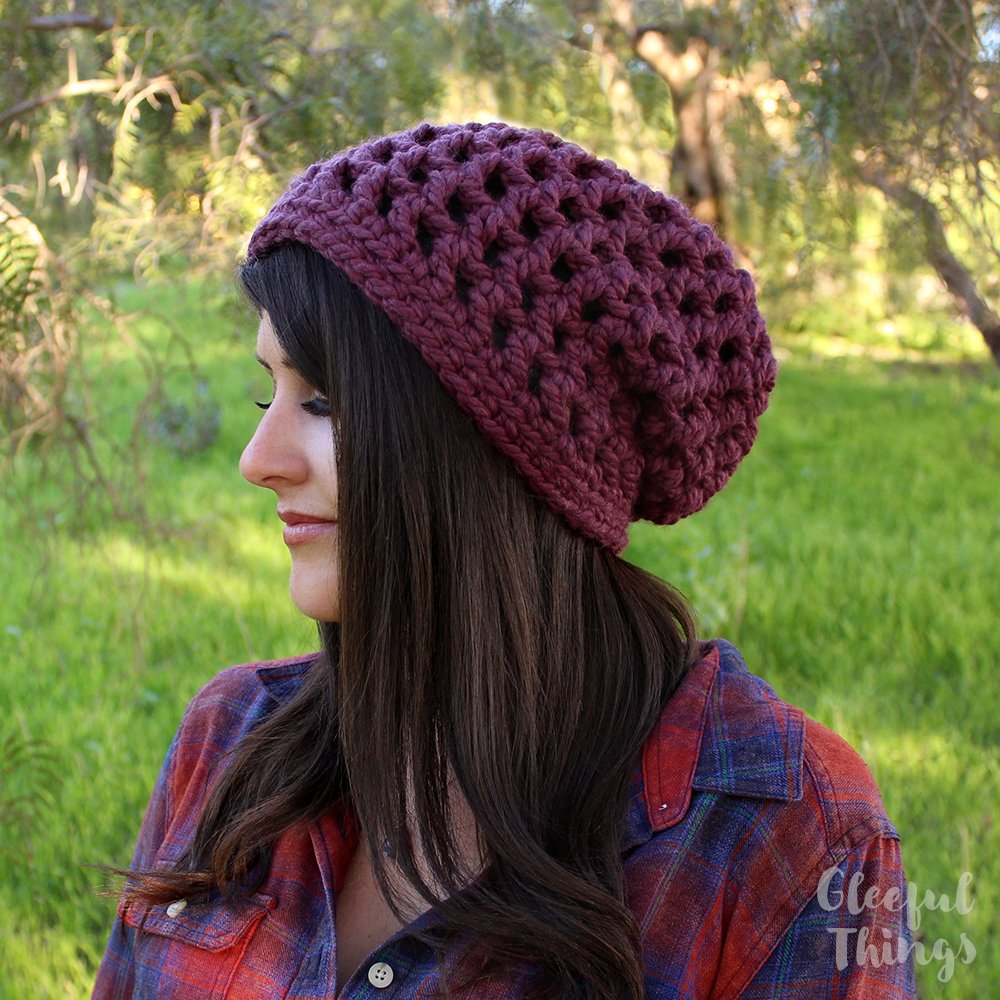 Learn to #crochet the Waffle Cone Slouchy Hat: youtu.be/a7ZTm6YGNFU