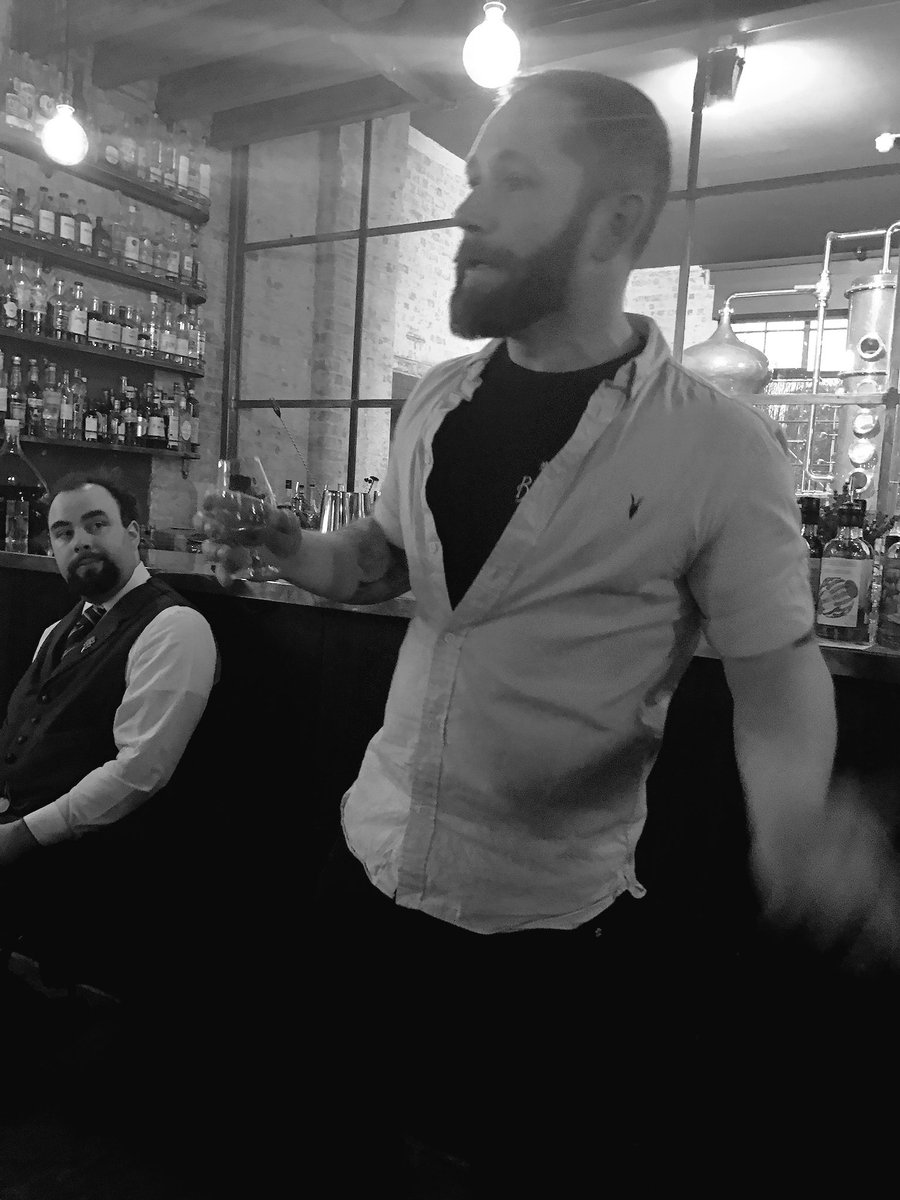 BarrelAgedJames's tweet photo. Mr @AbleforthsLee giving everyone the rundown on the @BoutiqueyGin Cask Aged Gin by @Ableforths #TBGC #drinkcraft #thinkcraft https://t.co/8deyKL36qY