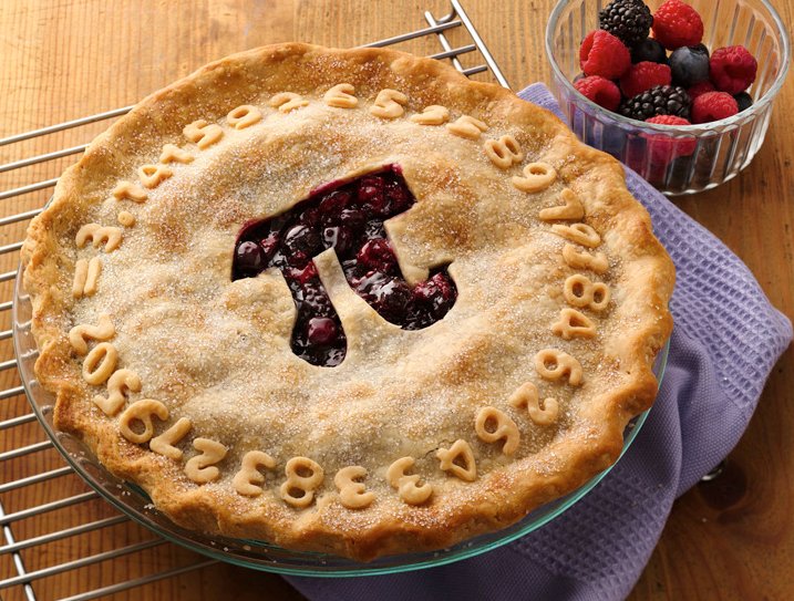 LBeachNightOut's tweet photo. Happy PI day! https://t.co/2uYakqNzQf
