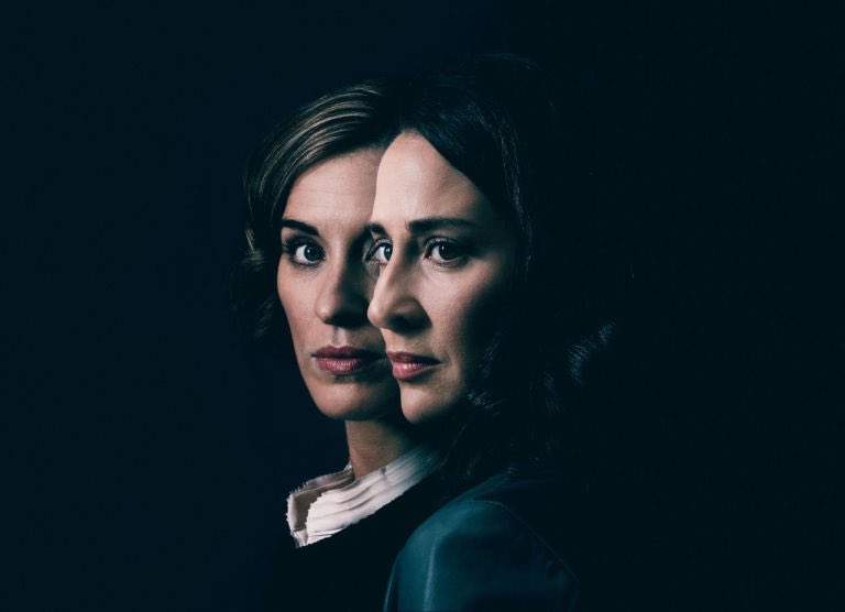 WizzoandCo's tweet photo. #TheReplacement concludes tonight! OMG. Shot by #NickDance π± What will happen... oh my #JoeAhearne #MorvenChristie #VickyMcClure https://t.co/1FZjOP4BK0