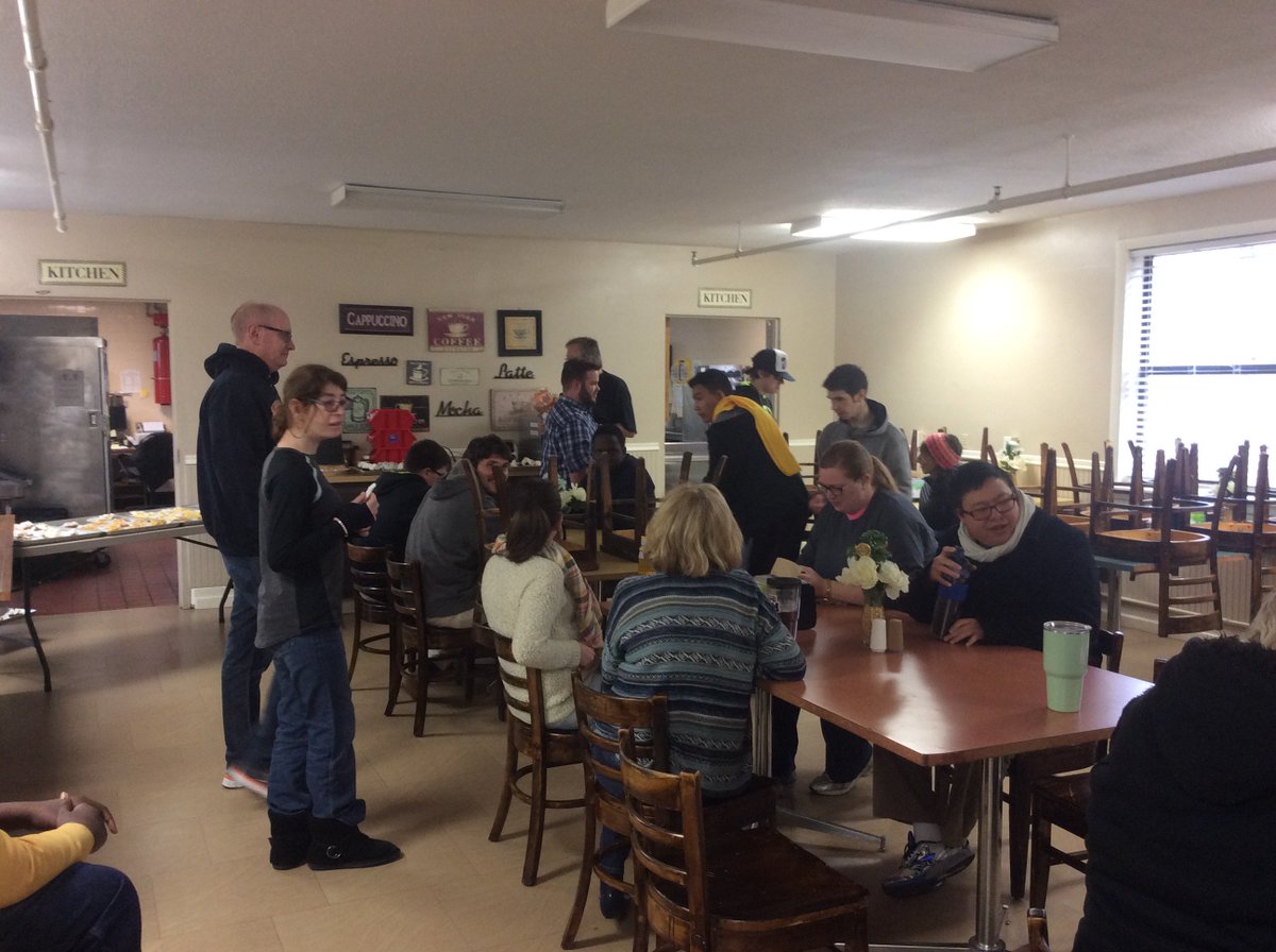 bachman_academy's tweet image. It’s March 14 and you know what that means- PIE! Today at 1:59:26 students, faculty, and staff celebrated Pi Day by eating lots of pie! 🍰