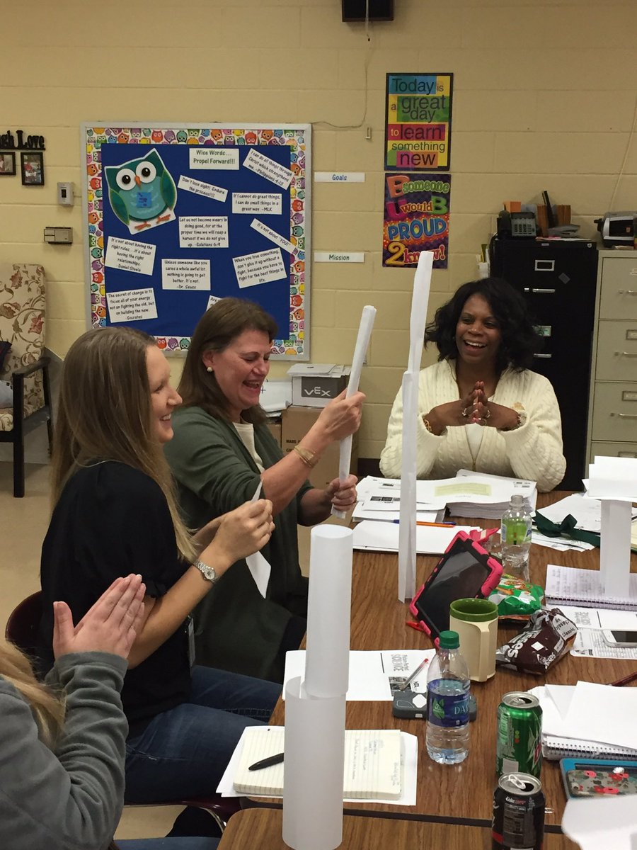 ecsk12_ees's tweet image. Integration of 🔬 content with engineering design projects &amp;amp; literacy skills📚📗 #pictureperfectscience #collaboration #constructingarguments