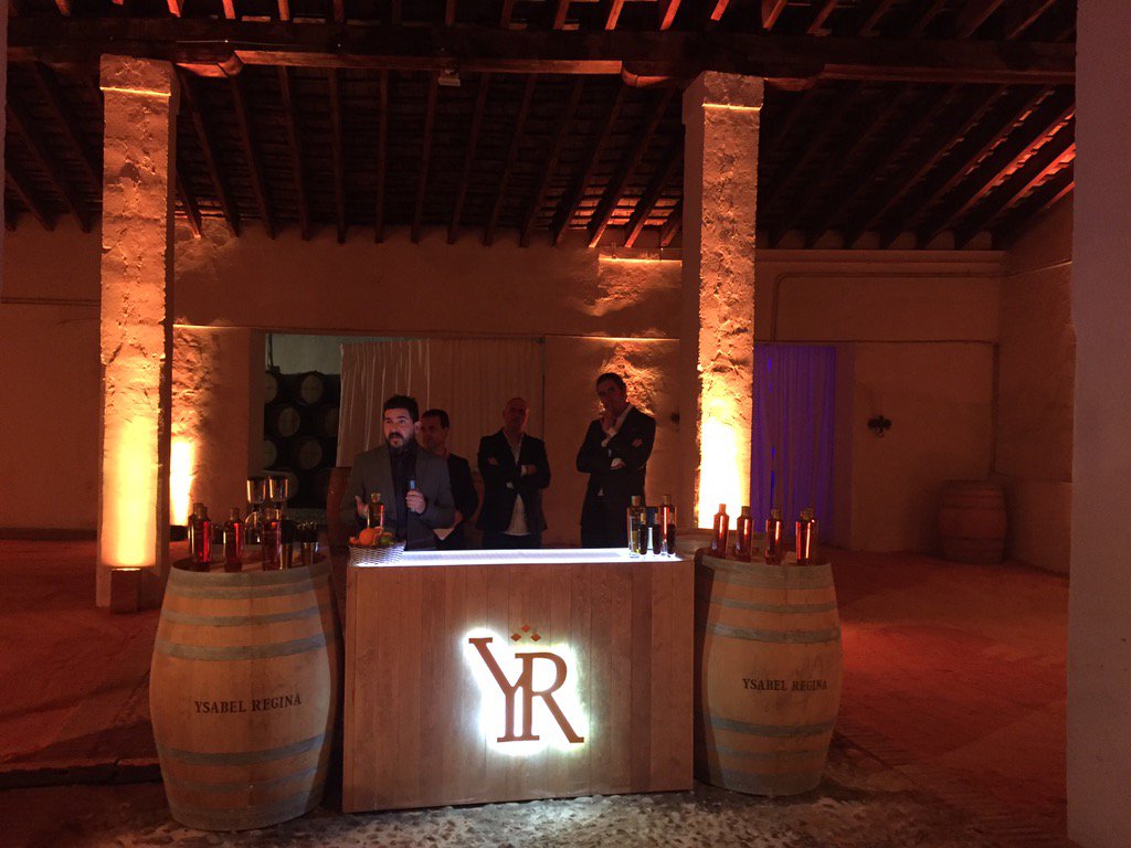 Here we go... #YRfusionCompetition combines music, cocktails and innovation! UK heat: barlifeuk.com/barlifesite/in…