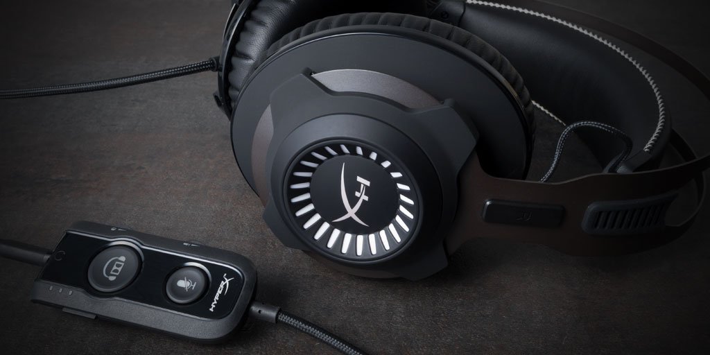 HyperX's tweet photo. It's the headset you've been waiting for, complete with Dolby Digital 7.1 via USB dongle, no software needed: https://t.co/fLFEpaeLCr https://t.co/Y03H7PrOxU