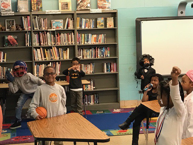 McDadeClassical's tweet photo. Check Out @McDadeClassical's 2nd Grade African American Wax Museum!  #room104 #mrsfetzer https://t.co/SmGxwzJecO