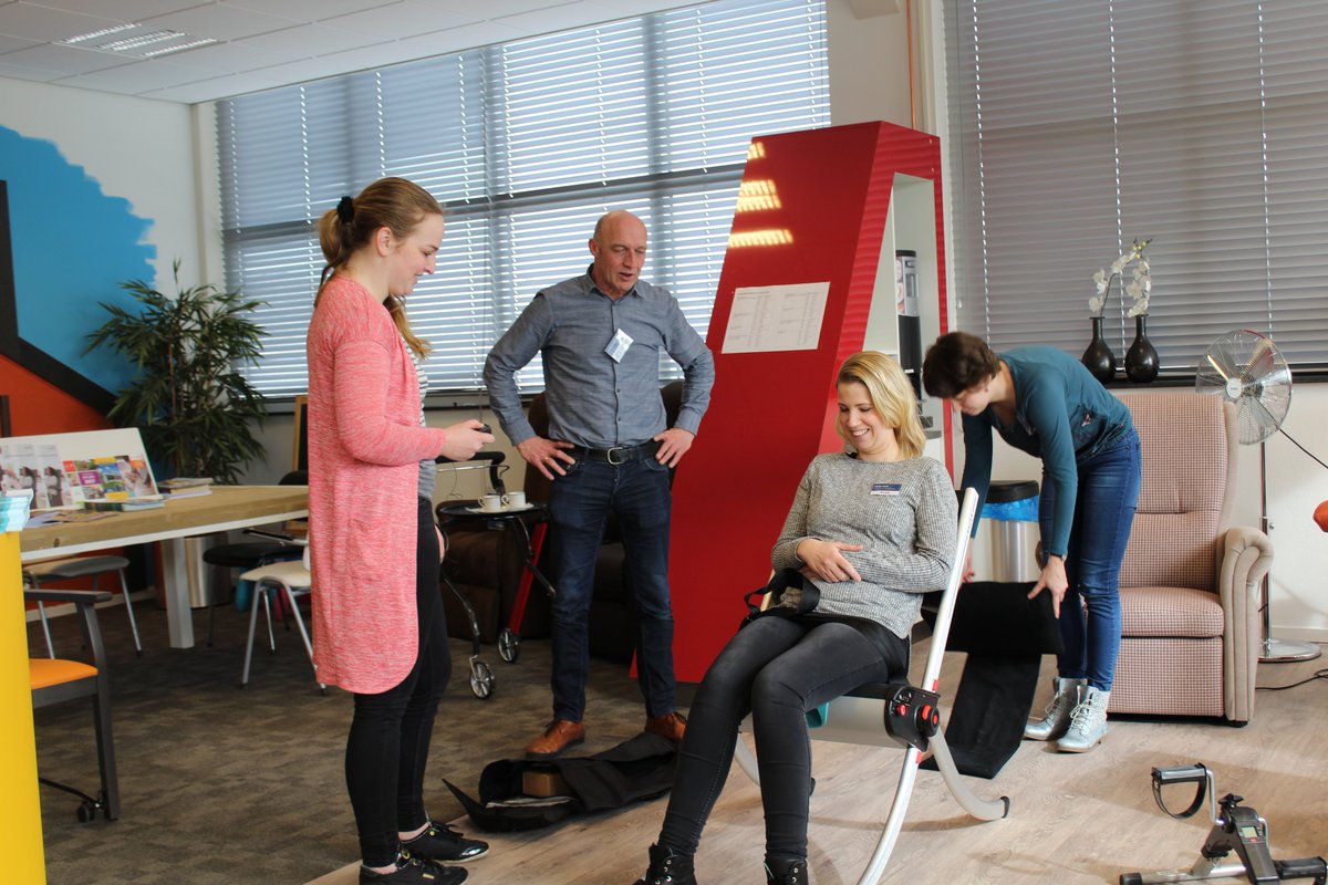 Vanmiddag organiseerden we de eerste Thuiszorgmiddag KwadrantGroep! Kijk hier voor meer informatie: bit.ly/2mJRqIa