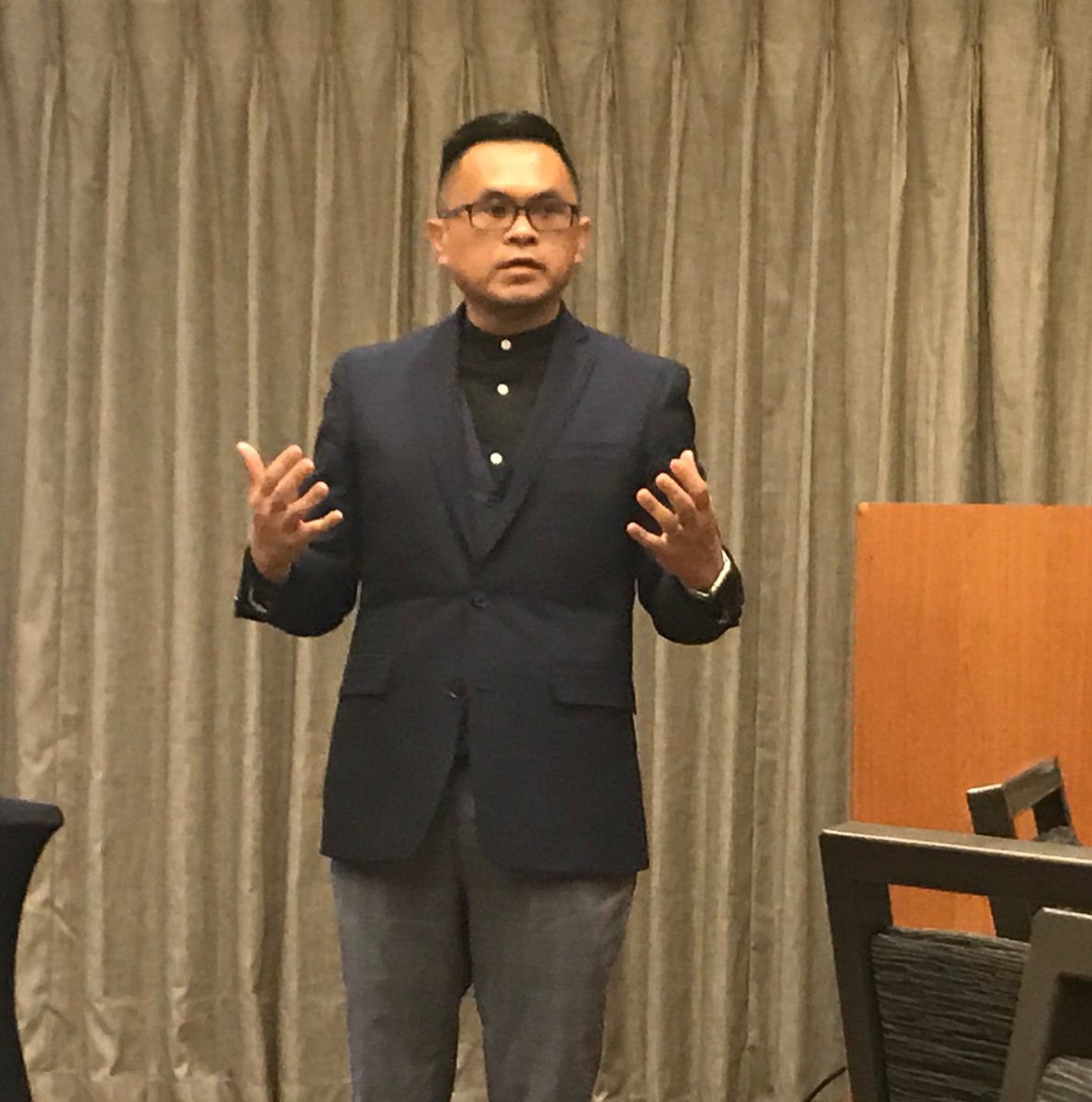 josieahlquist's tweet image. Welcoming @JoeSabado as the new @NASPA_TKC chair!! #NASPA17